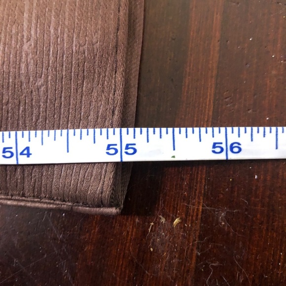 - Brown Black out Curtains. 4 Panels with 2 Free Tie Backs - Picture 4 of 7